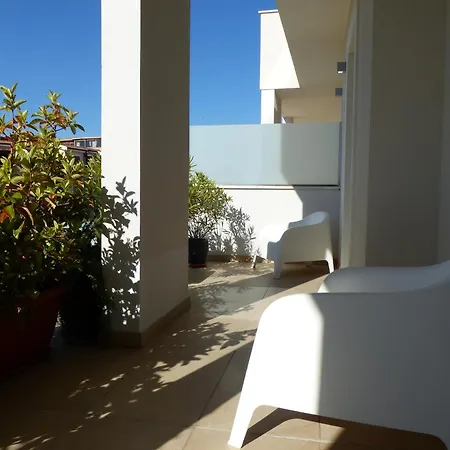 With Terrace For 4 People * Olbia