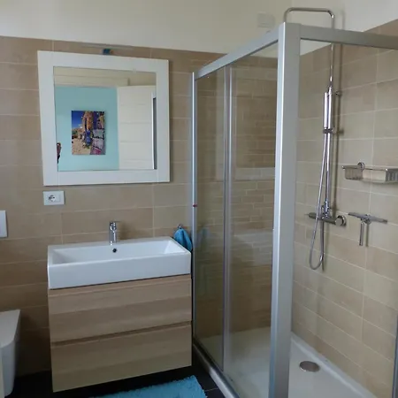 With Terrace For 4 People * Olbia