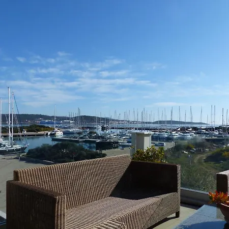With Terrace For 4 People Apartment Olbia