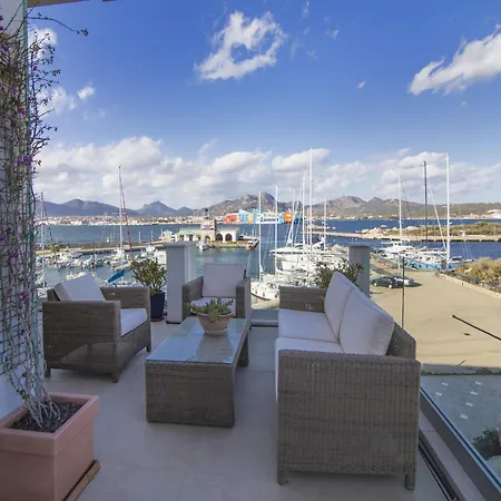 Apartment With Terrace For 4 People