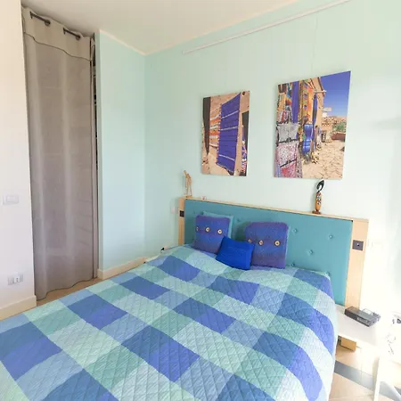 With Terrace For 4 People Apartment Olbia